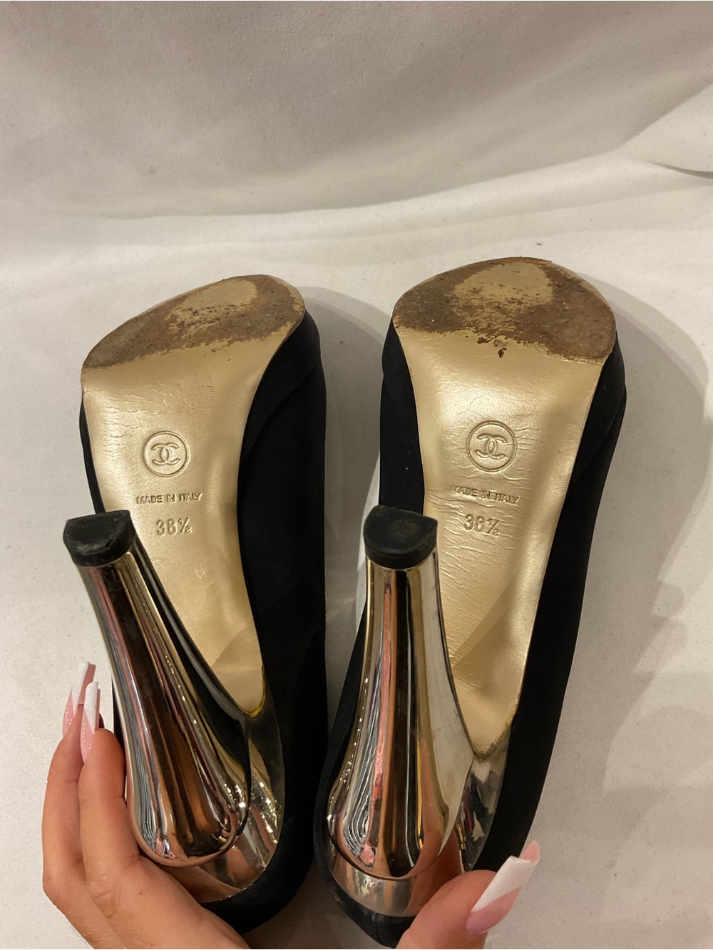 Chanel Pumps - Picture 4 of 6